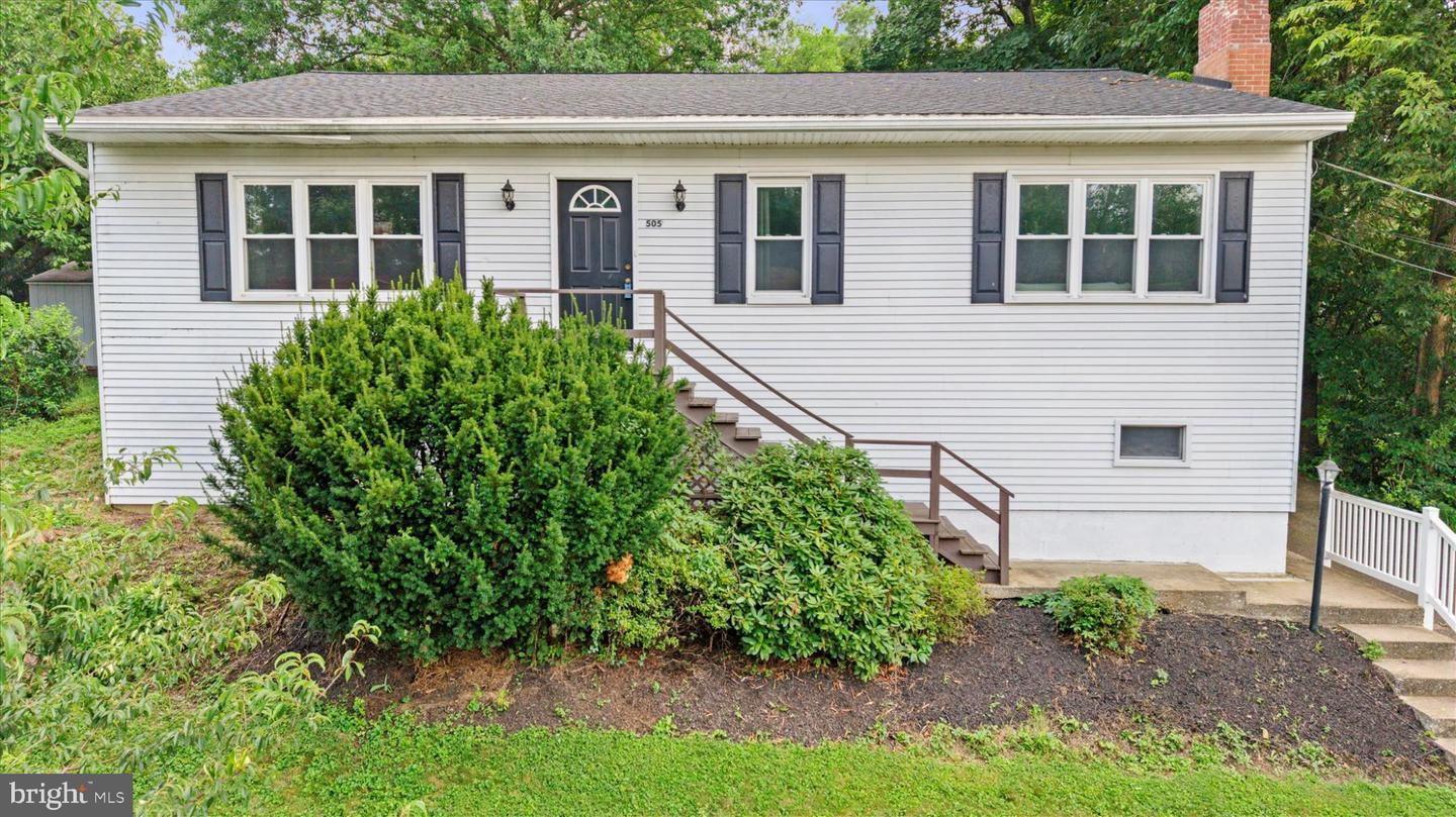 Property Photo: 505 Miller Avenue PA 17055
