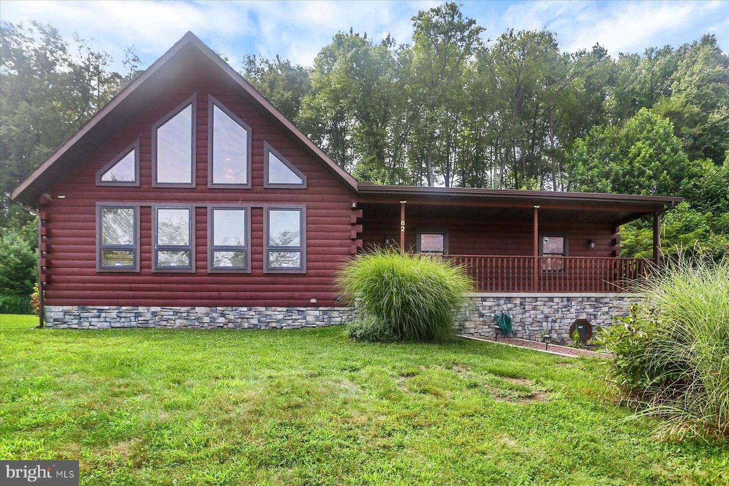 62 Lakefront Drive  Pine Grove PA 17963 photo