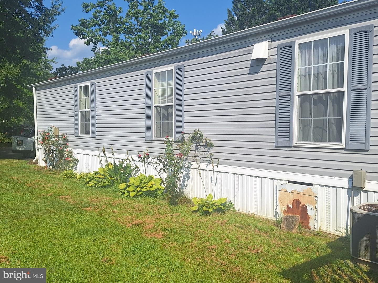 Property Photo: 8 Rosewood Lane PA 19460