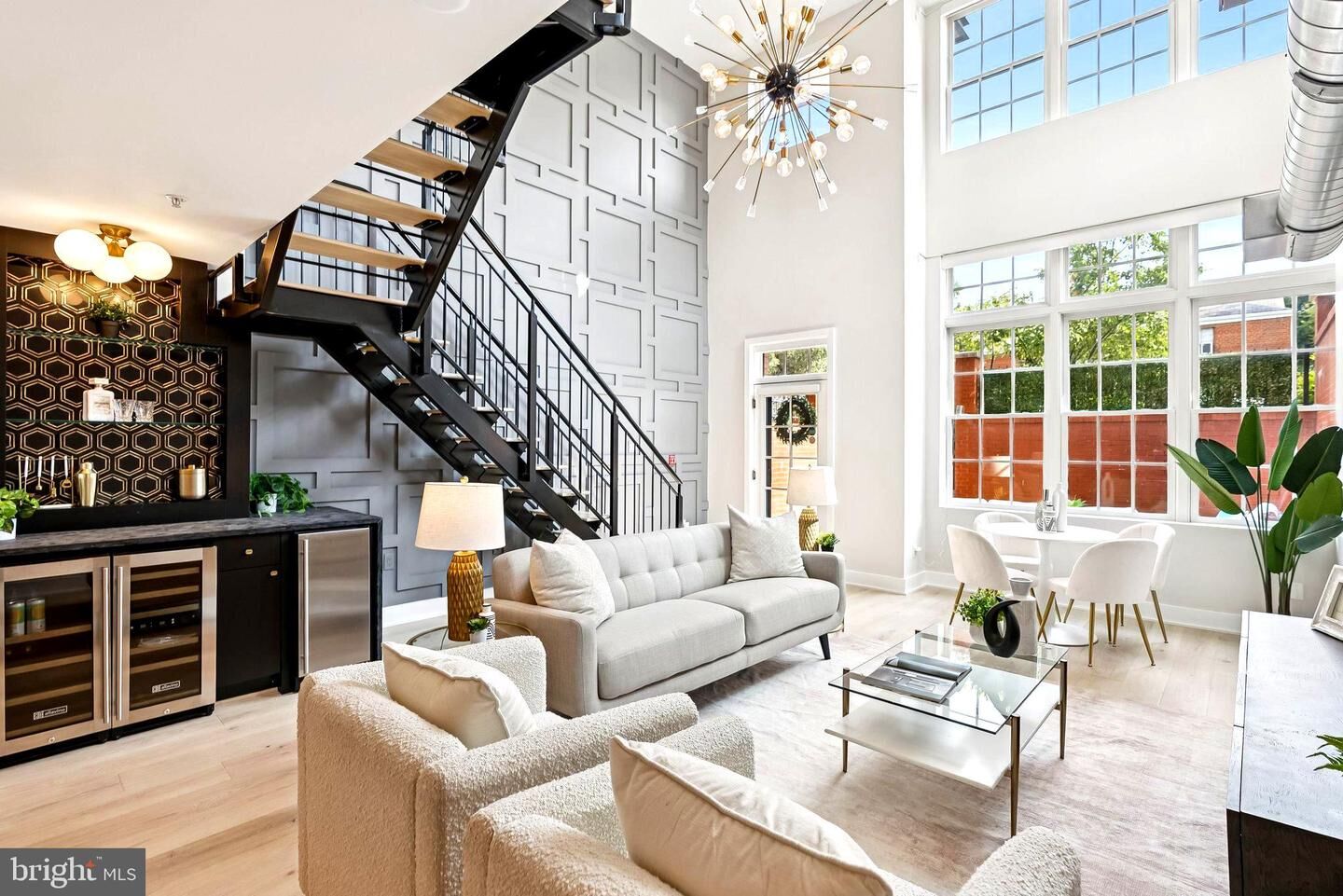 Property Photo:  1701 16th Street N 352  VA 22209 