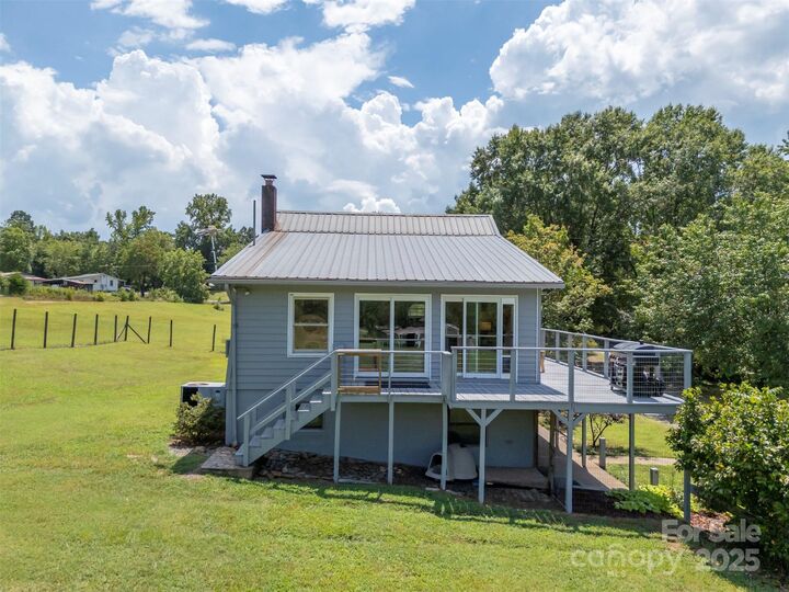 Property Photo: 881 S Mountain Road NC 28018