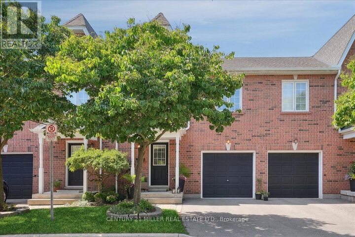 Photo de la propriété:  5427 Lakeshore Road South 4  ON L7L 1E1 