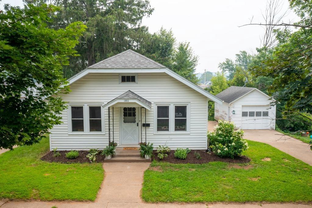 Property Photo:  1411 North 1st Avenue  WI 54401 