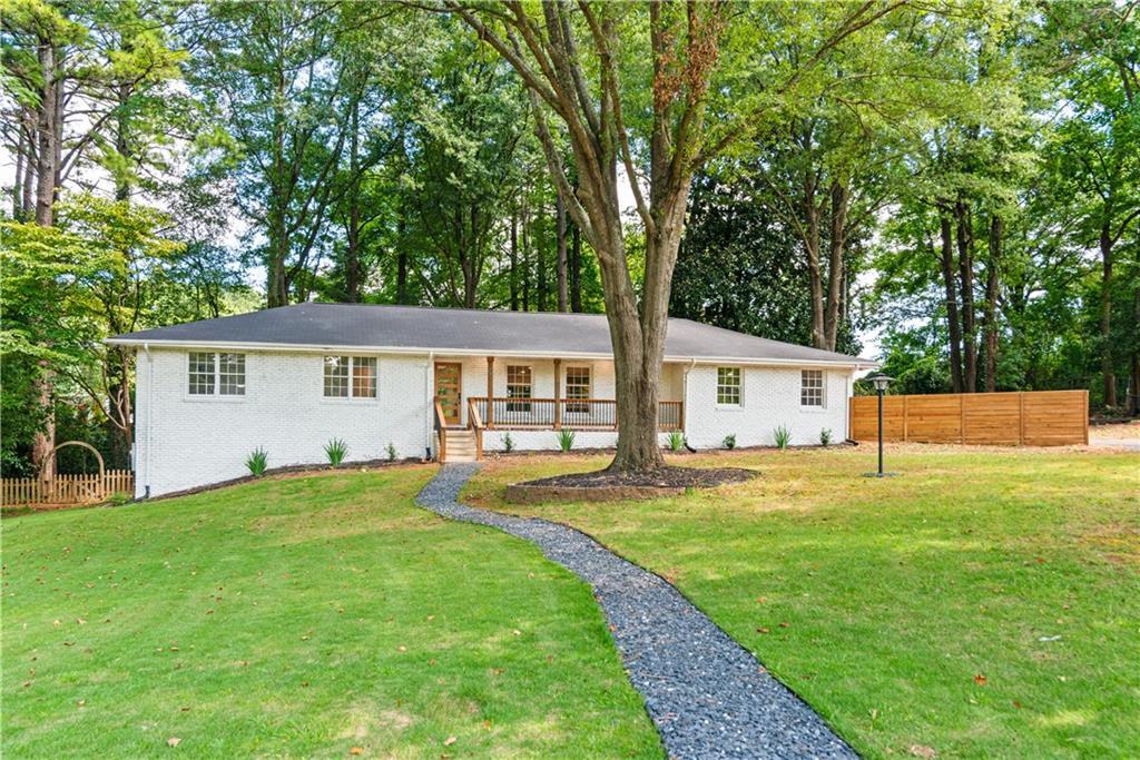 Property Photo: 800 Kiowa Drive NE GA 30060