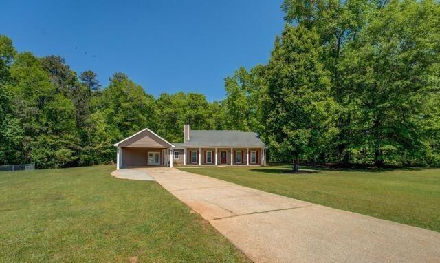 Property Photo: 70 Graystone Drive GA 30014