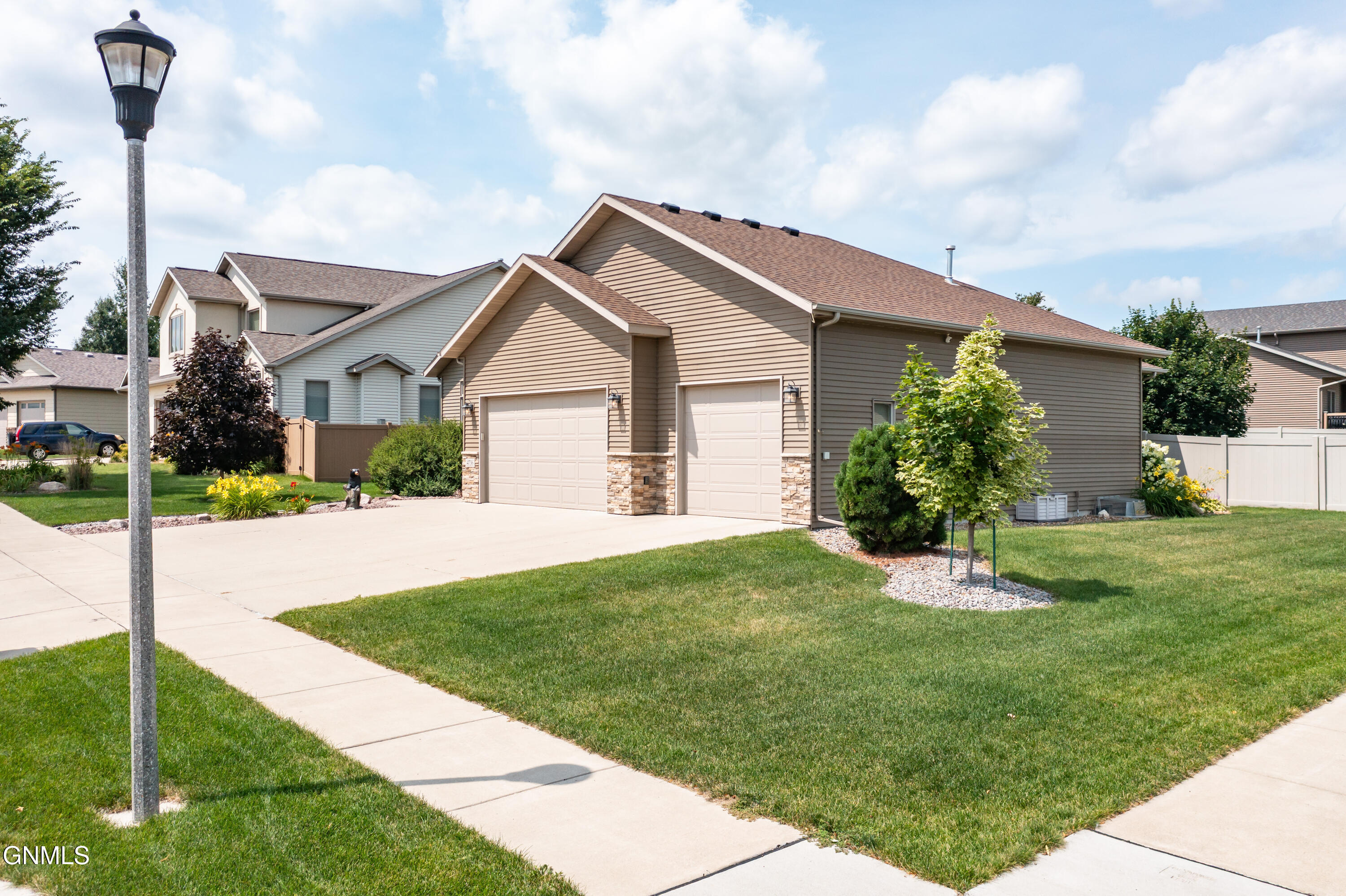 Property Photo:  4736 Feldspar Drive  ND 58503 