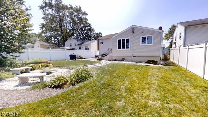 827 Savitt Pl  Union Twp. NJ 07083 photo