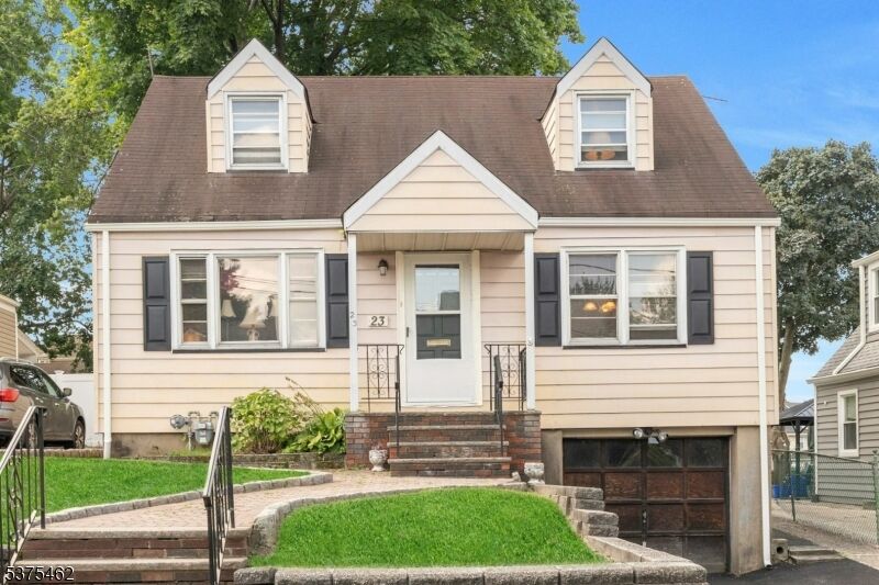 Property Photo: 23 De Vausney Pl NJ 07110