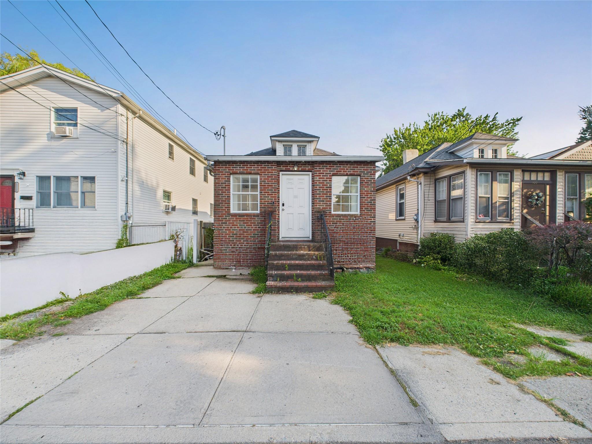 102 Carroll Street  Bronx NY 10464 photo