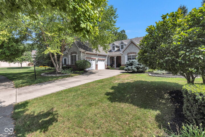 Property Photo:  11463 Silver Moon Court  IN 46060 