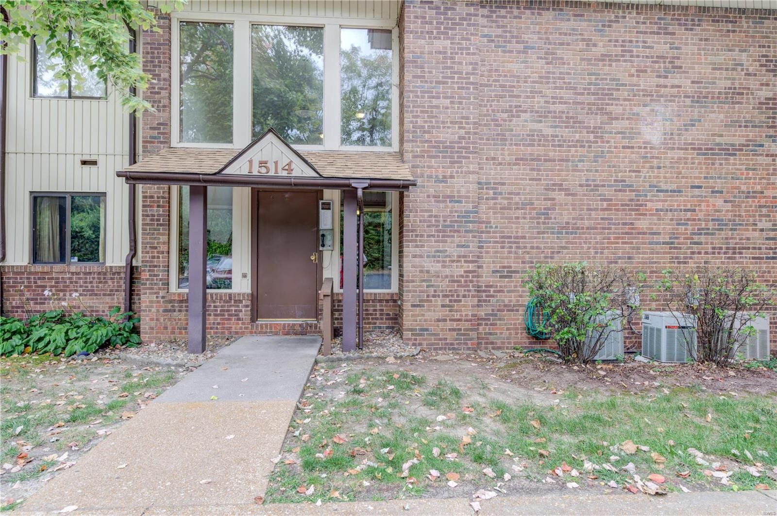 Property Photo: 1514 Summer Run Drive 209 MO 63033
