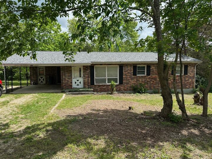 16864 State Highway 32  Bismarck MO 63624 photo