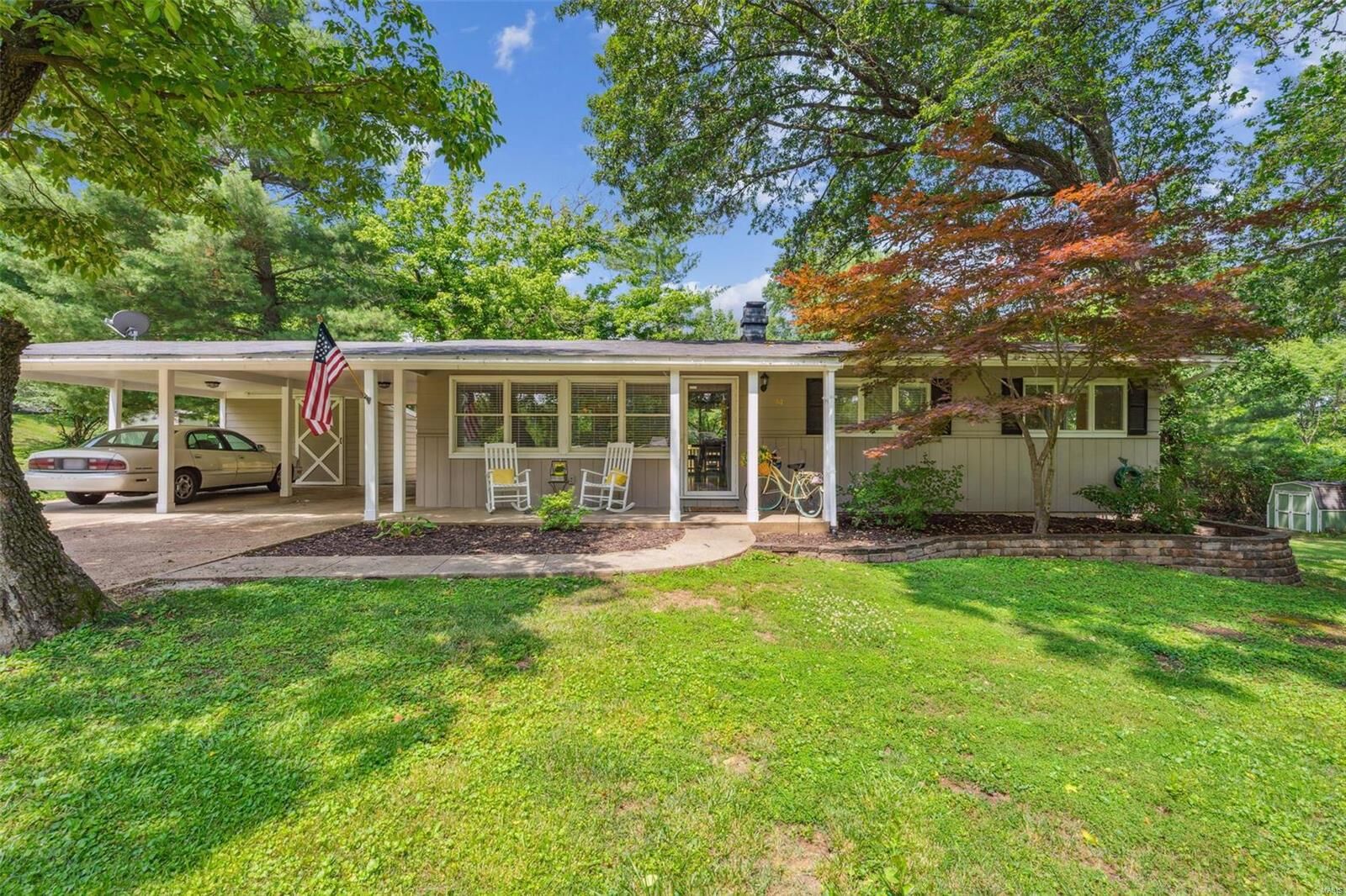 Property Photo: 14 Alfresco Drive MO 63021
