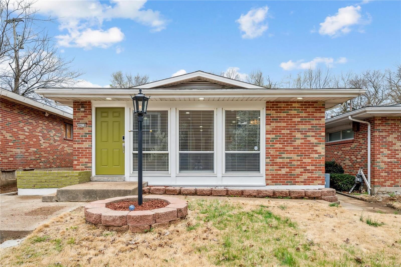 Property Photo: 4418 Carter Avenue MO 63115