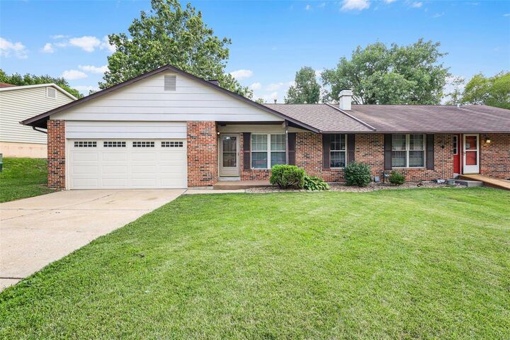 38 Telluride Drive  St Peters MO 63376 photo