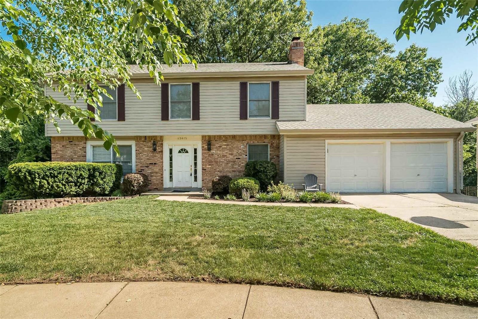 Property Photo: 15415 Vineyard Lane MO 63017