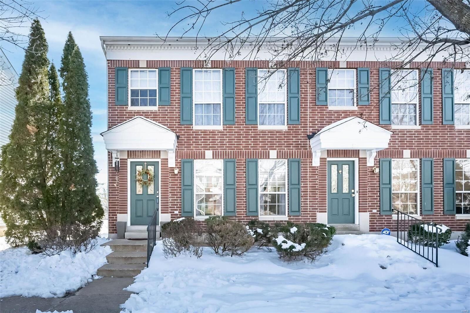 Property Photo: 334 Heritage Commons Circle 201 MO 63368