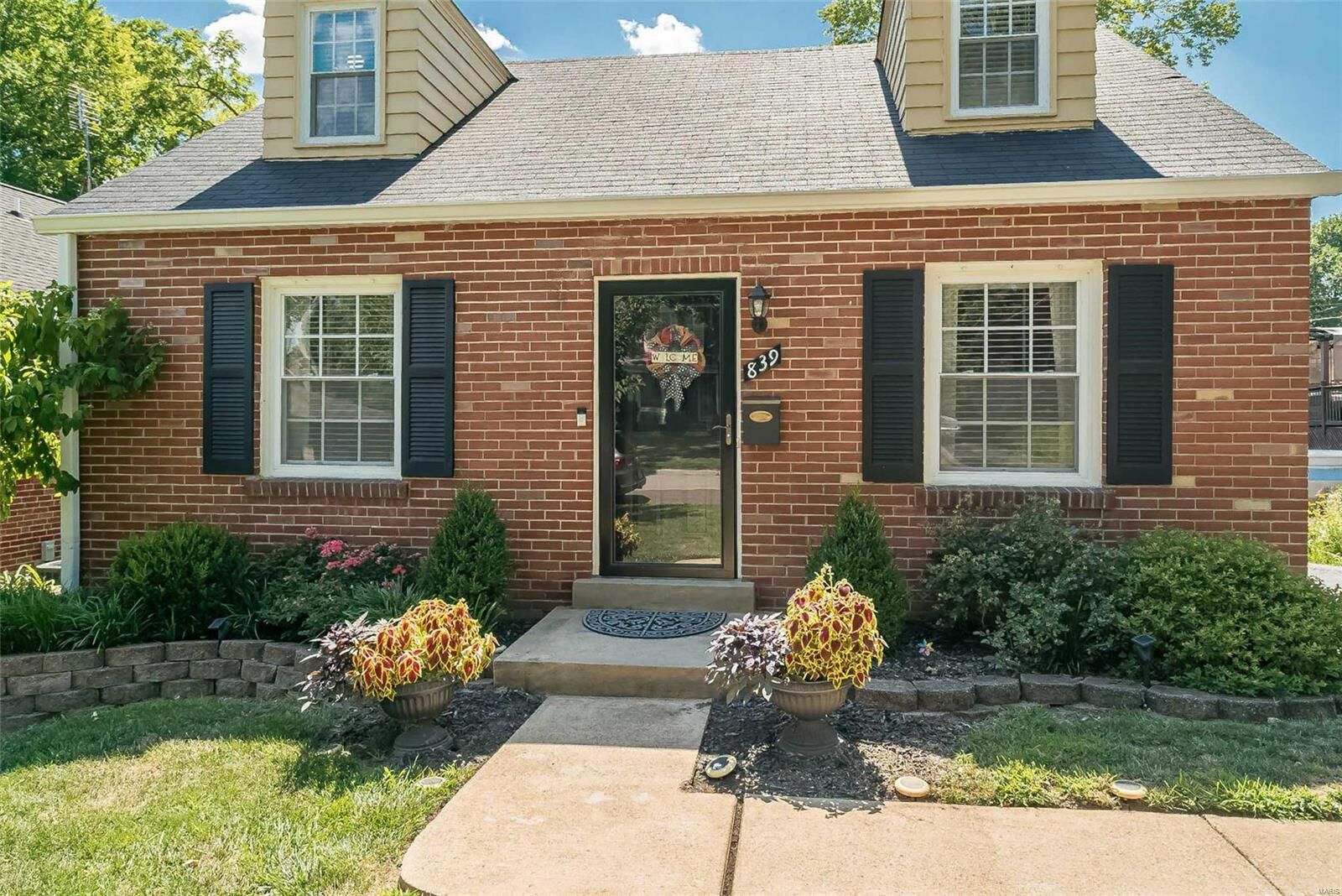 Property Photo: 839 Fairdale Avenue MO 63119