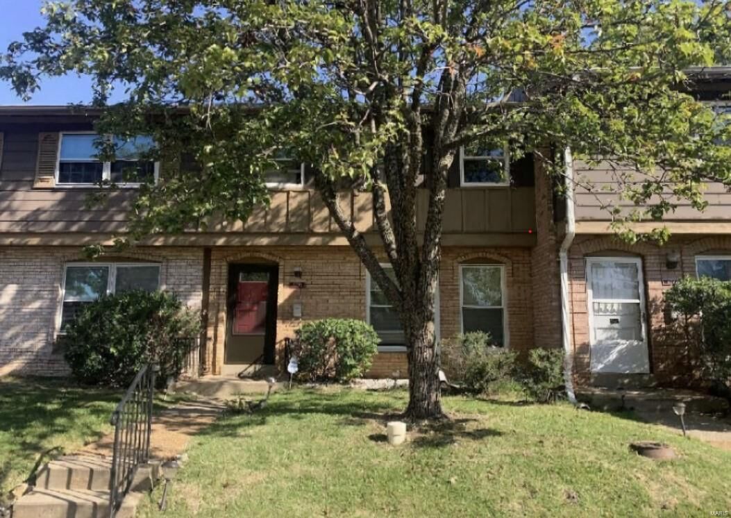 Property Photo: 8709 Santa Bella Drive MO 63042