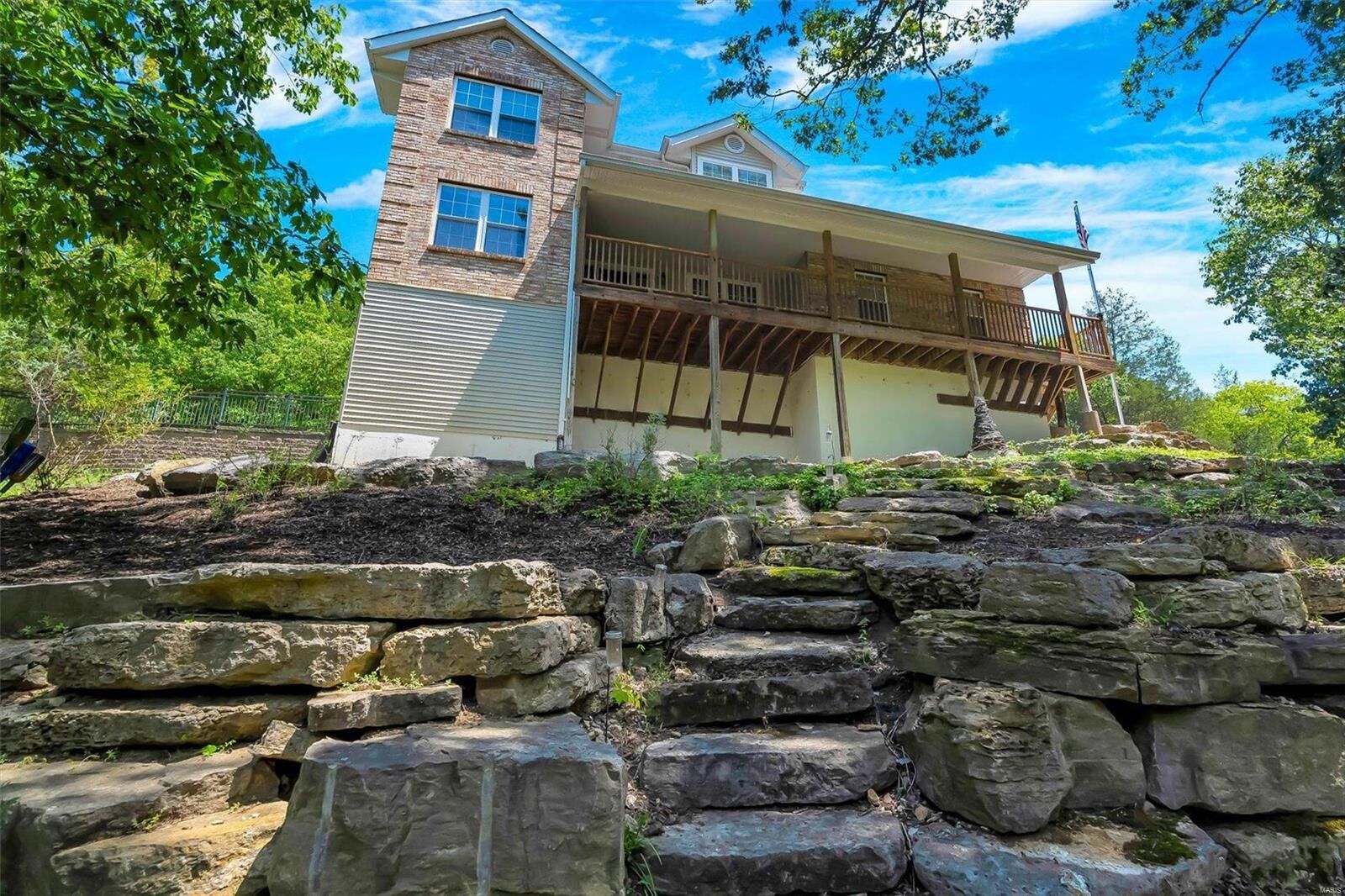 Property Photo:  12 Maple Tree Lane  MO 63025 