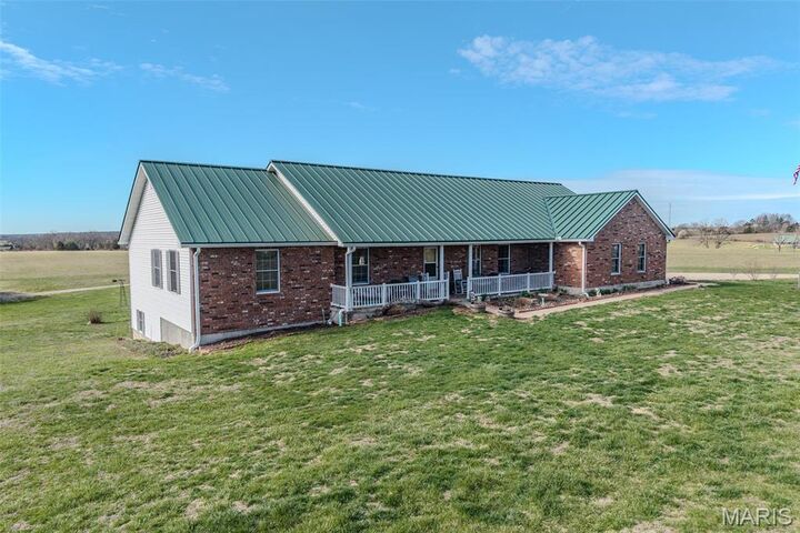 Property Photo: 23598 Falcon Road MO 65536