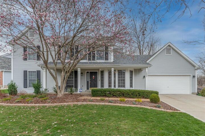 308 Bradford Estates Court  Ellisville MO 63011 photo