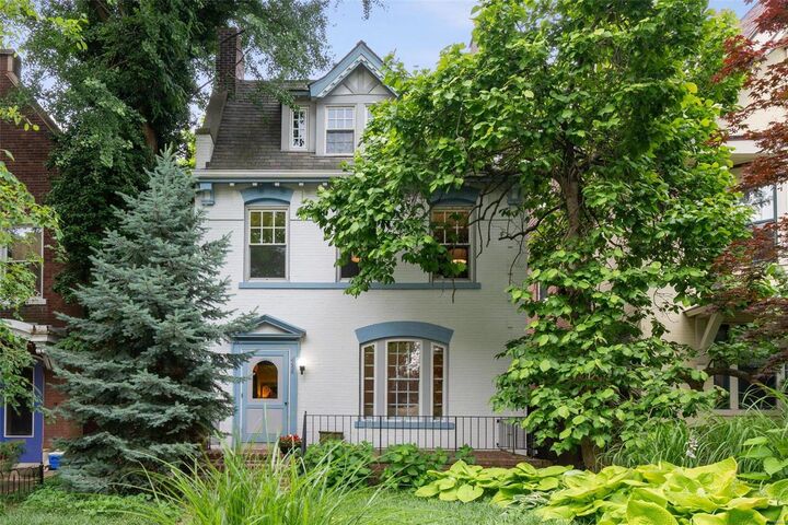 4456 Maryland Avenue  St Louis MO 63108 photo