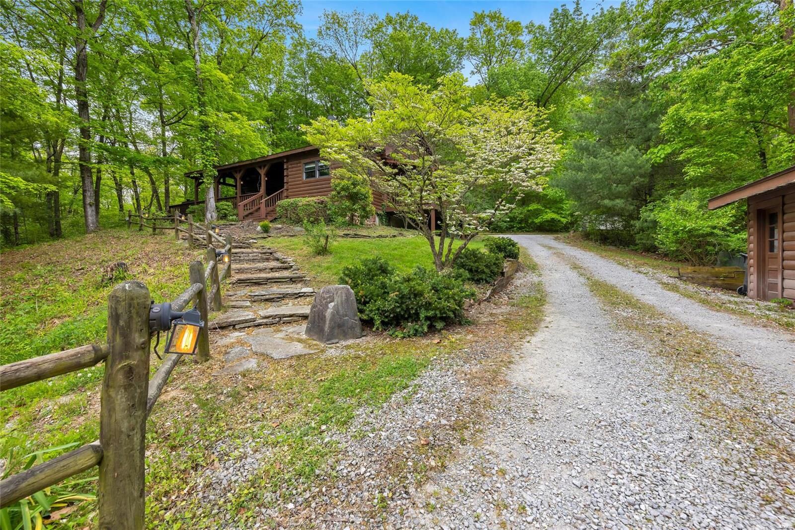 Property Photo:  2406 Kelling Drive  IL 62260 