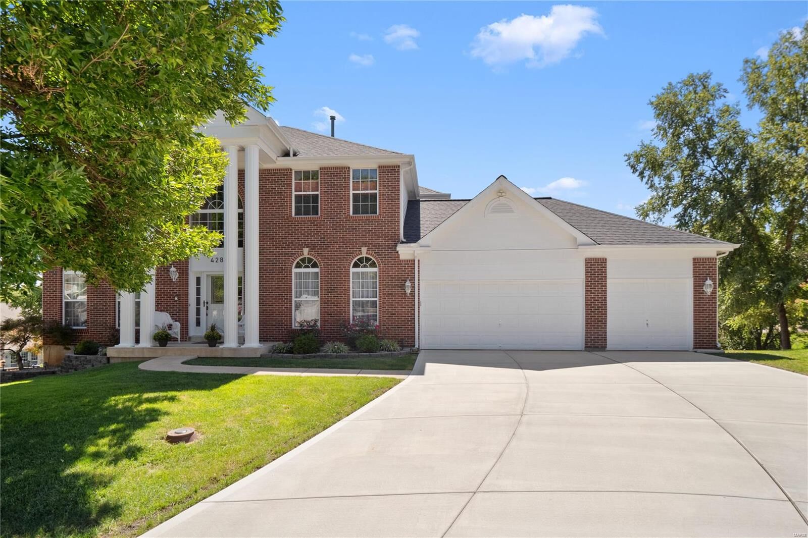 Property Photo: 428 Roosevelt Woods Court MO 63026