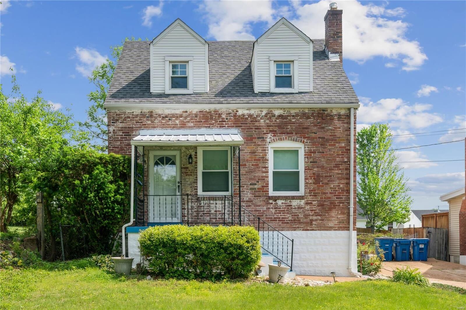 Property Photo:  4121 Burnett Avenue  MO 63125 