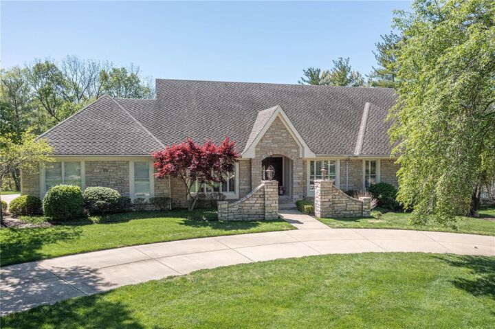 16308 Wilson Creek Court  Chesterfield MO 63005 photo