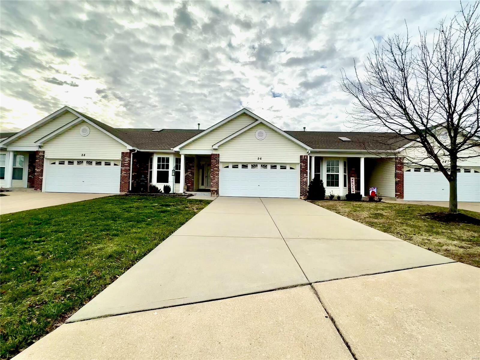 Property Photo:  26 Twelve Oaks Court 7B  MO 63376 