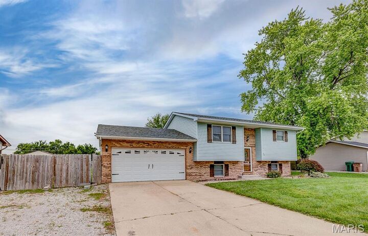Property Photo: 20 Paul Drive IL 62040