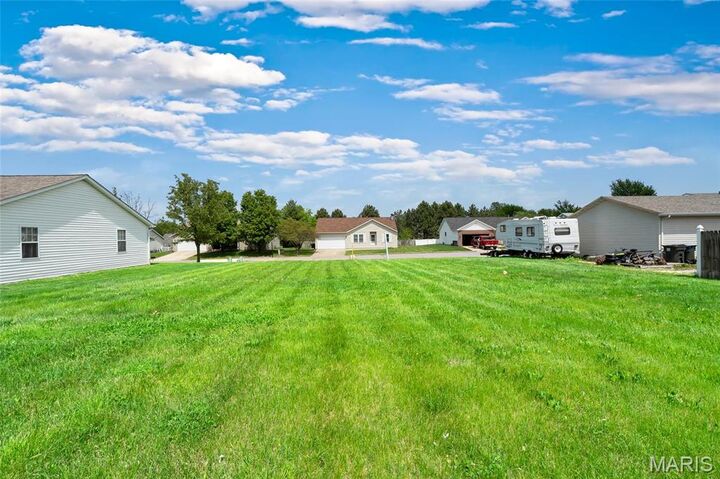 Property Photo:  108 E Harrisonville Drive  IL 62295 