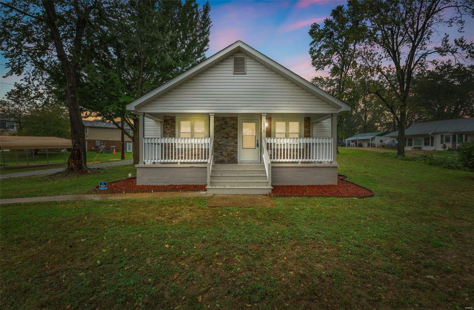 Property Photo: 1215 Fredericktown Avenue MO 63640