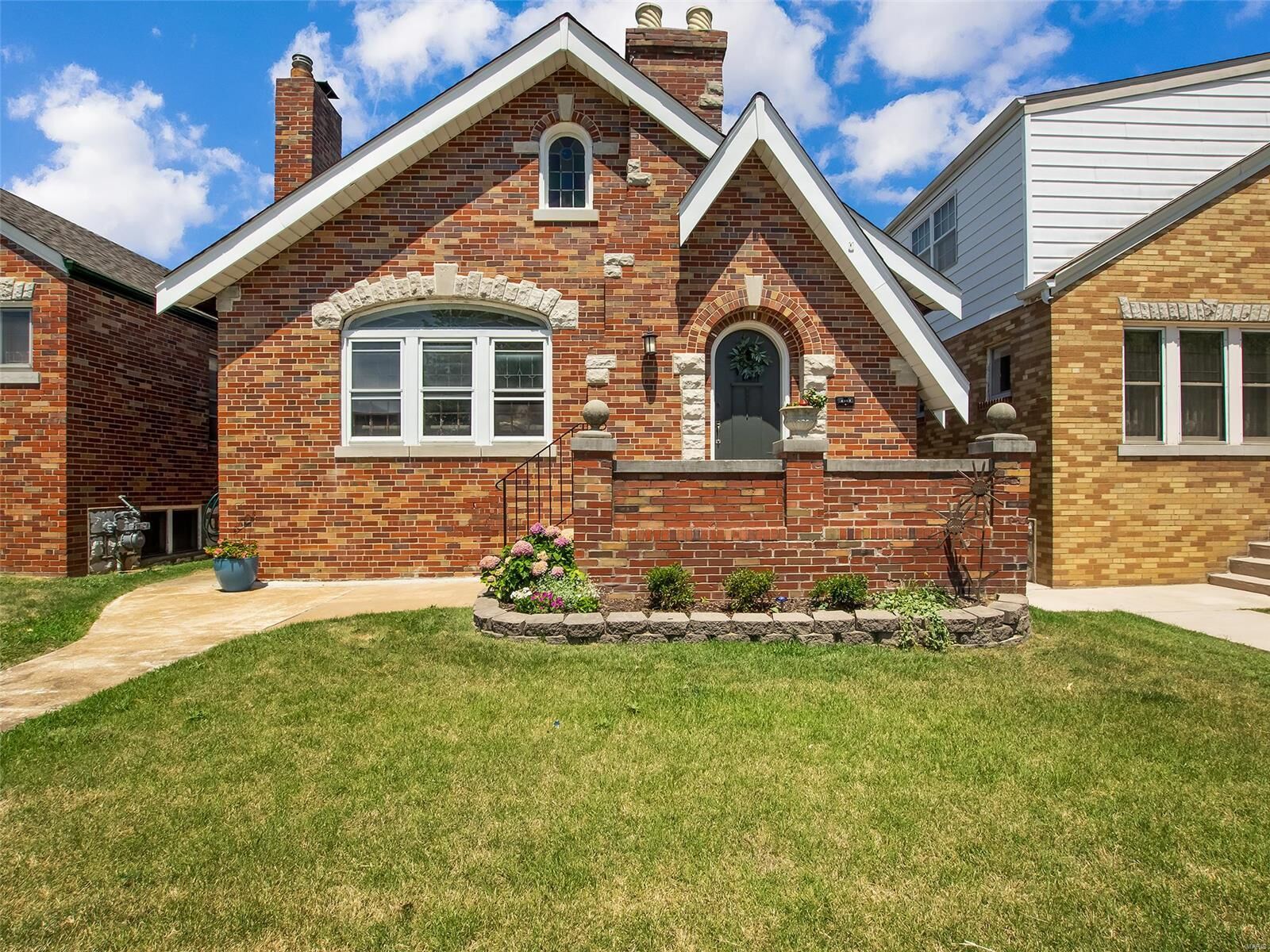 Property Photo:  4057 Blow Street  MO 63116 