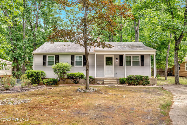 Property Photo:  145 W Woodburn Avenue  NJ 08021 