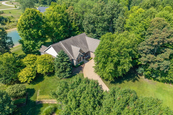 Property Photo: 11573 Wellington Court MI 49346