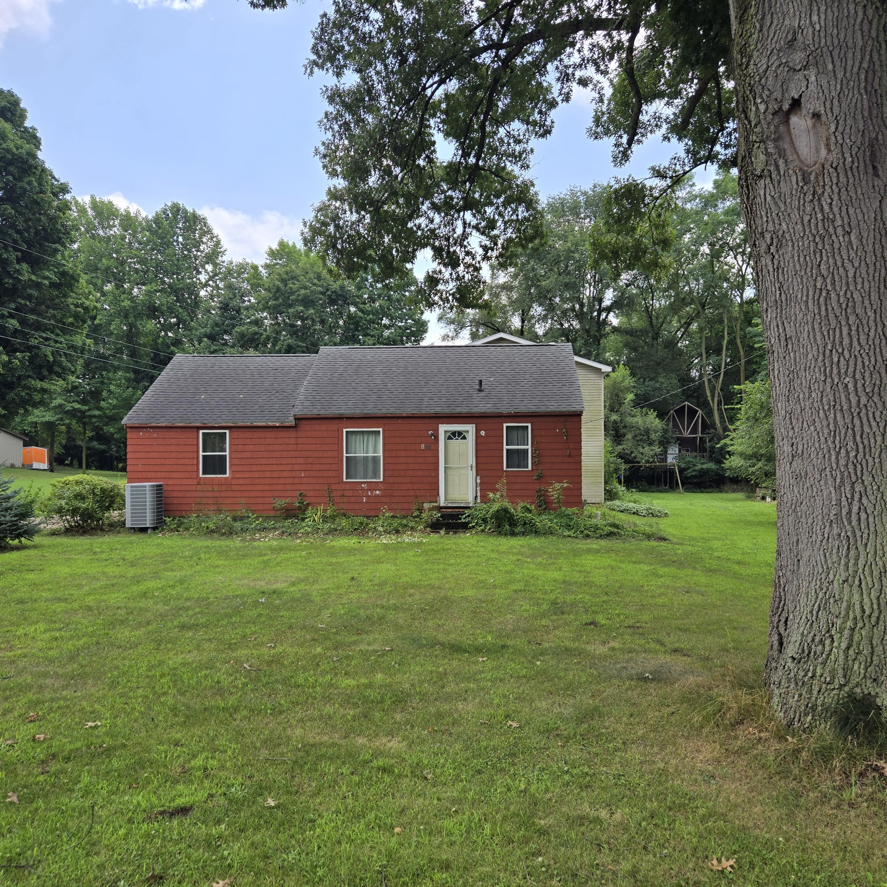 Property Photo: 801 Terre Coupe Street MI 49107