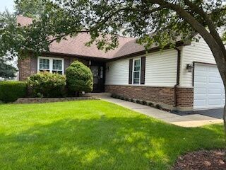 Property Photo: 21008 W Hazelnut Lane IL 60544