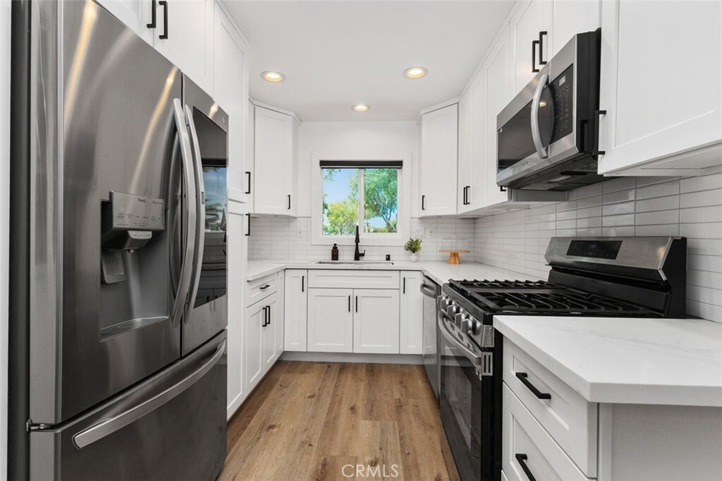 Property Photo: 1213 N Studebaker Road CA 90815