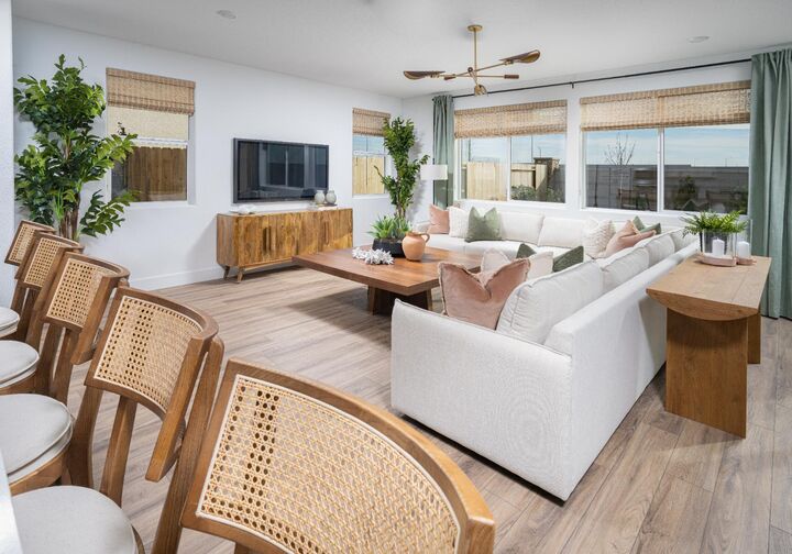 Property Photo: 4610 Duckhawk Circle CA 95742