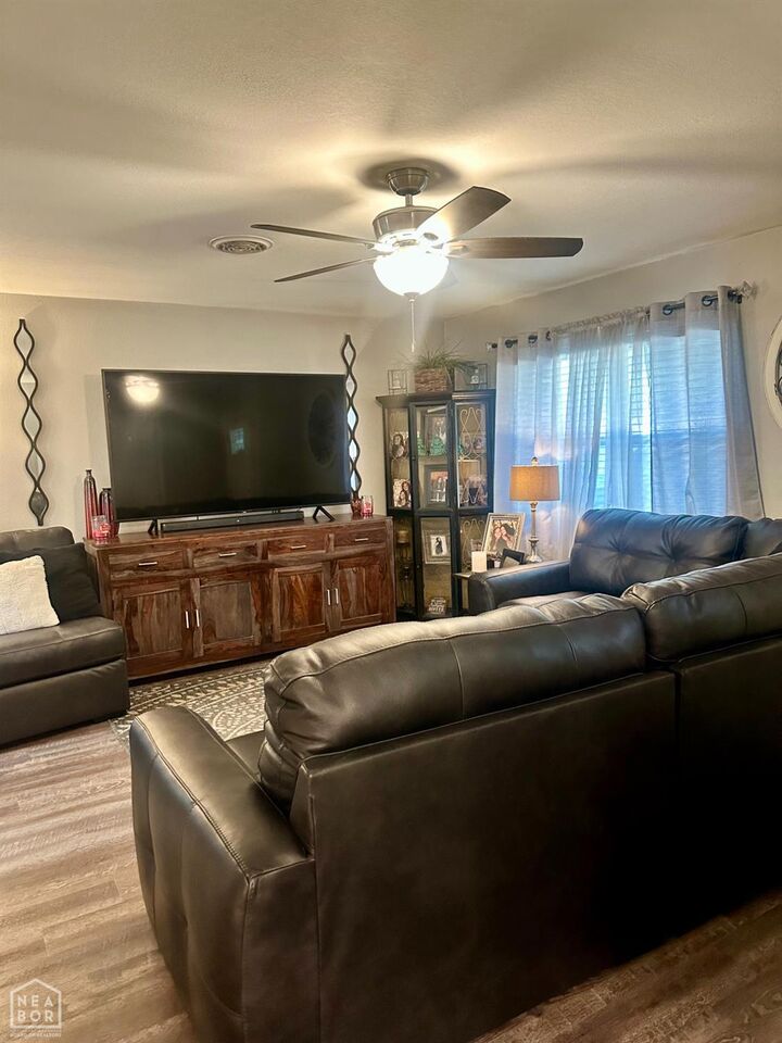Property Photo:  132 S Crest Avenue  AR 72472 