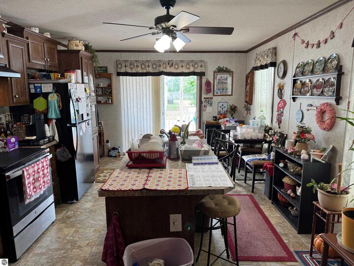 Property Photo:  5232 E Broadway Lot 364  MI 48858 