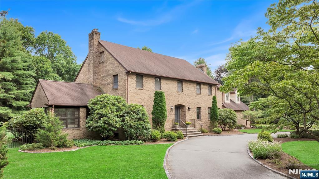 939 Briarwoods Road  Franklin Lakes NJ 07417 photo
