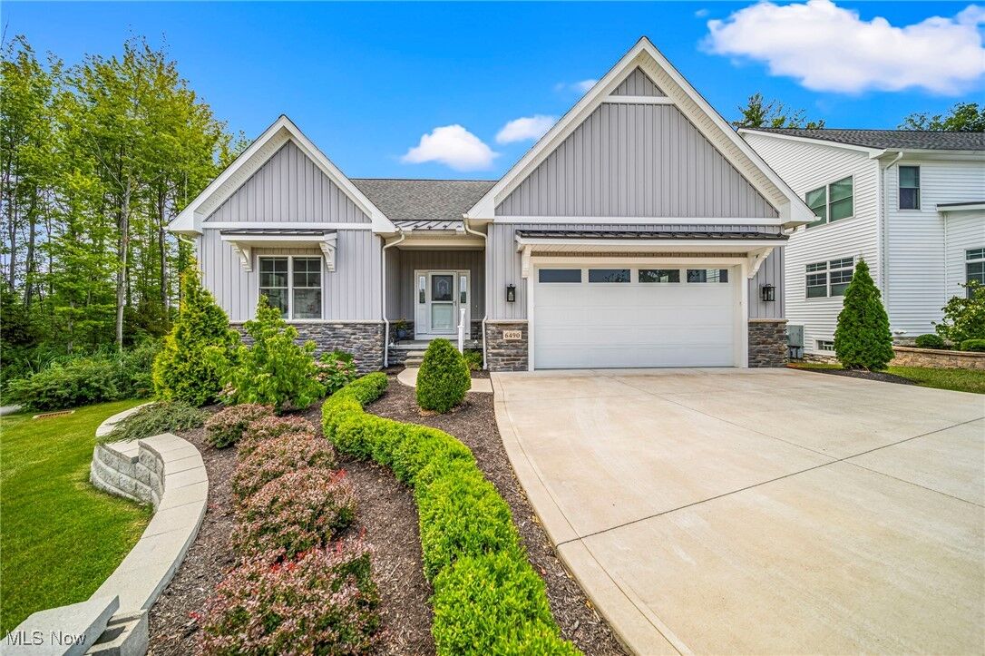 Property Photo: 6490 S Cobblestone Road OH 44143