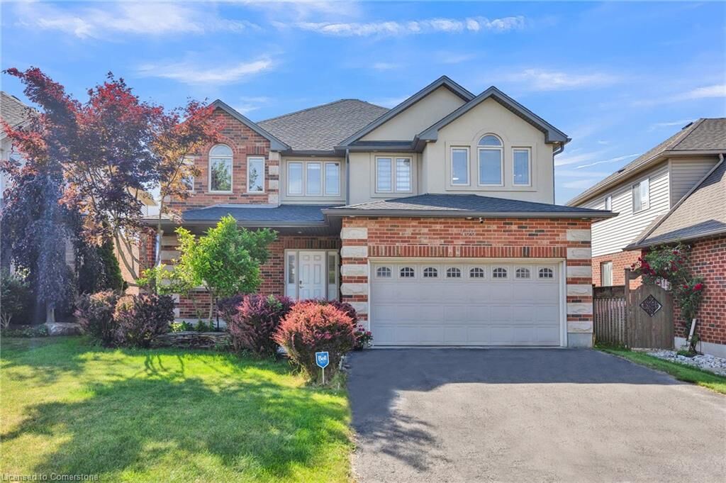 Property Photo: 433 Doon South Drive ON N2P 2T6
