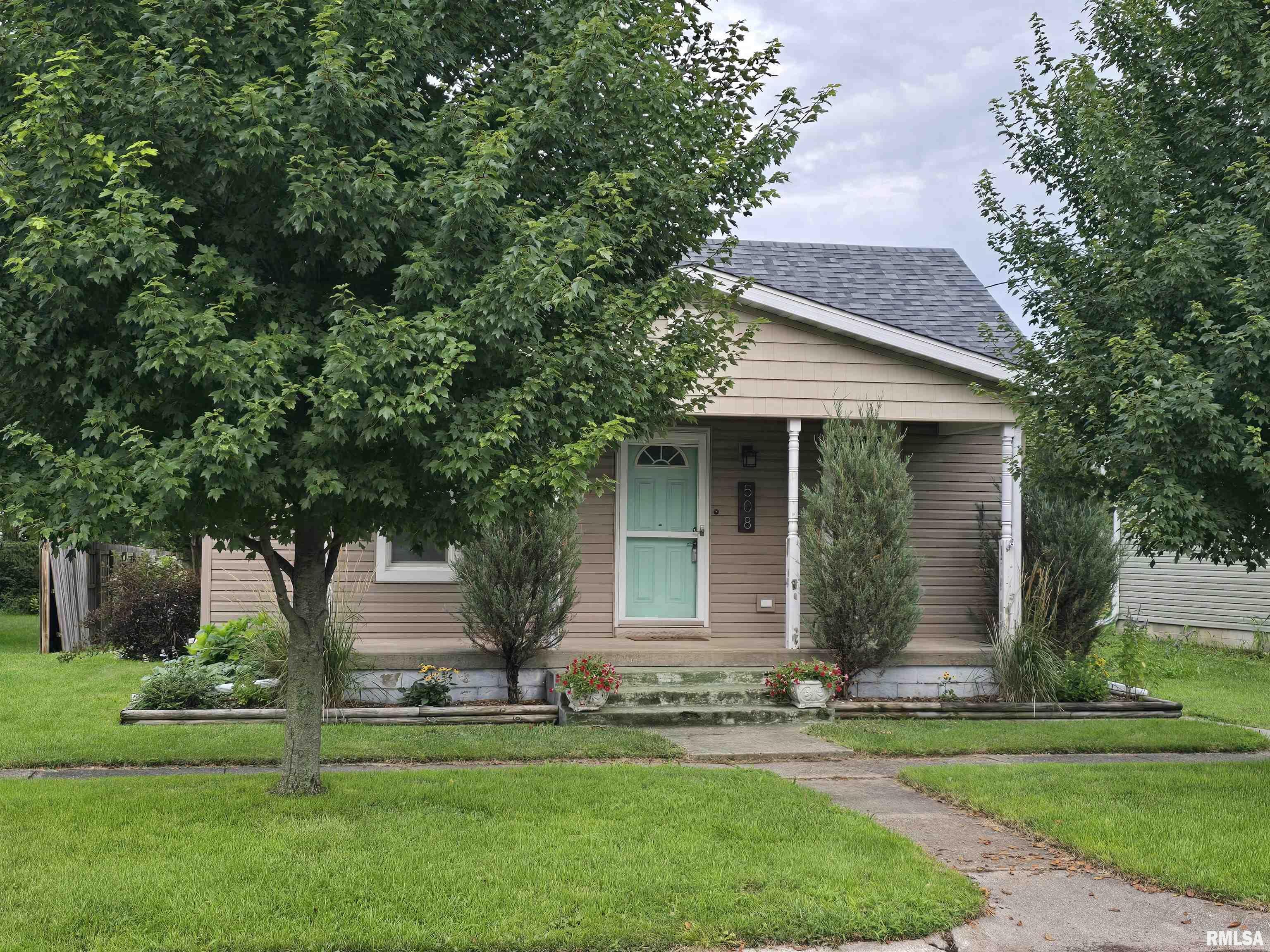Property Photo:  508 N State Street  IL 61561 