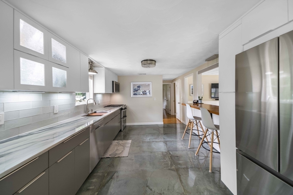 Property Photo: 7 Arbeta MA 02601