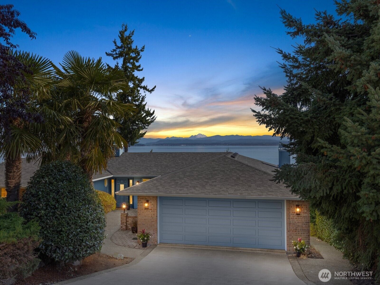 Property Photo:  1799  Cascade View Drive  WA 98282 